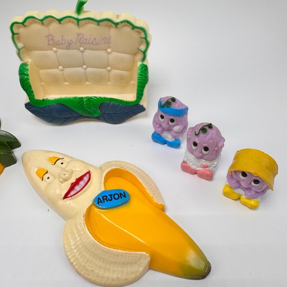 Vintage Kitchen Refrigerator‎ Magnet Lot of 12 - Picture 5 of 7